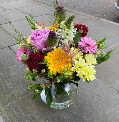 Glass bowl arrangement